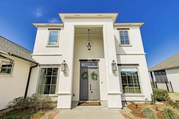 2544 Tiger Crossing Dr, Baton Rouge, LA 70810