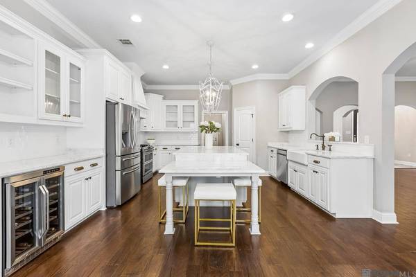 13884 Cobblestone Dr, Denham Springs, LA 70726