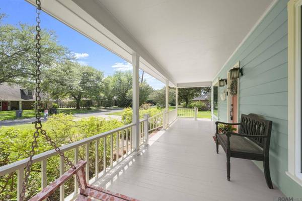 6035 Boone Dr, Baton Rouge, LA 70808