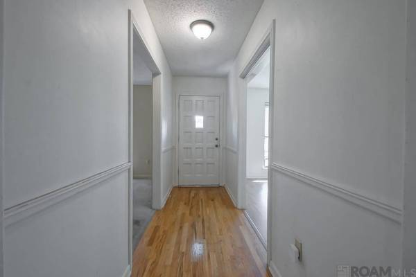 5241 Timber Cove St, Baton Rouge, LA 70808