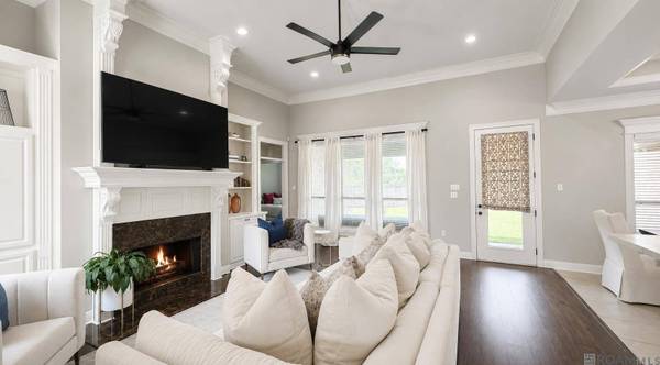 15242 Mistybrook Dr, Baton Rouge, LA 70816