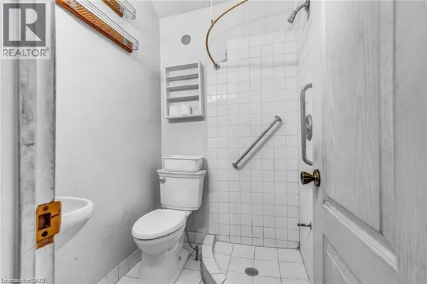30 VICTORIA Avenue N, Hamilton, ON L8L5E1