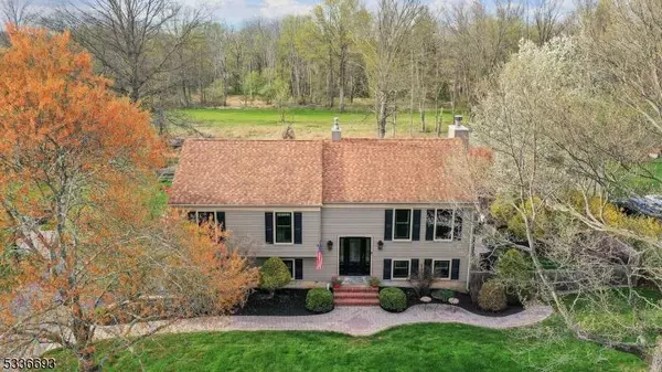 7 Kent Ct, Clinton Twp., NJ 08801