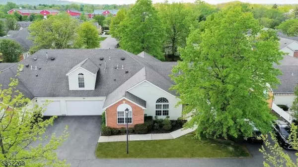 151 Chandler Ct, Hillsborough Twp., NJ 08844