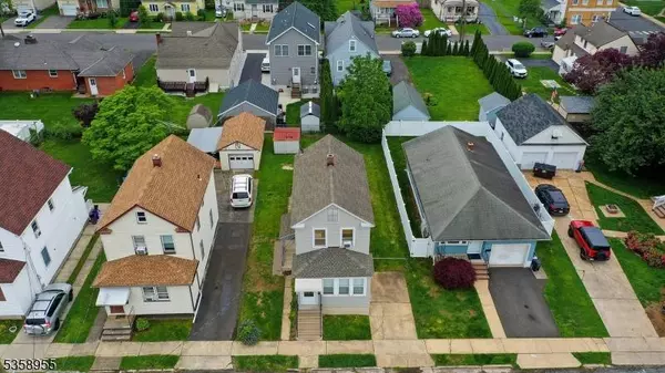 118 S 7Th Ave, Manville Boro, NJ 08835