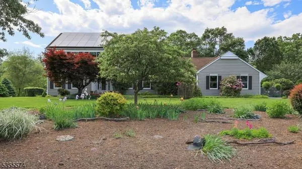 10 Stacy Dr, Montgomery Twp., NJ 08502