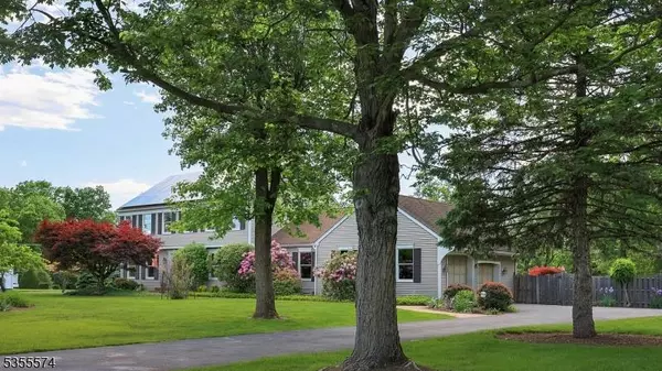 10 Stacy Dr, Montgomery Twp., NJ 08502