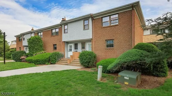 1106 Tudor Ct, Hillsborough Twp., NJ 08844