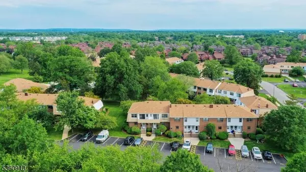 1106 Tudor Ct, Hillsborough Twp., NJ 08844