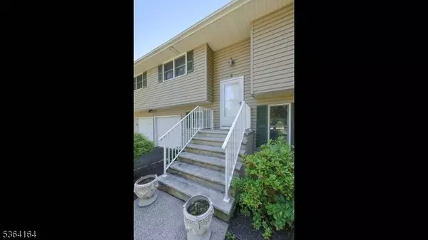 2 Ashwood Ter, Hillsborough Twp., NJ 08844