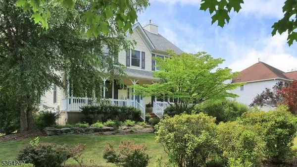 60 Van Zandt Dr, Hillsborough Twp., NJ 08844