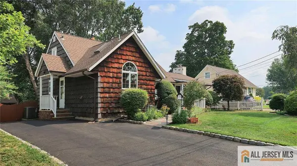 541 Cook AVE, Middlesex, NJ 08846