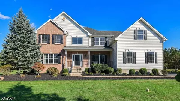 2 Steeple Dr, Hillsborough Twp., NJ 08844