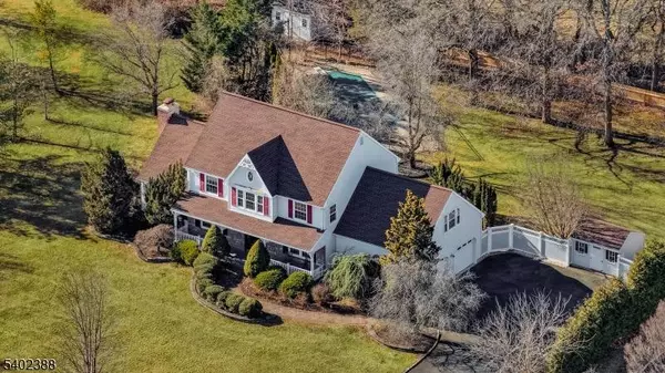 8 Bronson Way, Montgomery Twp., NJ 08558