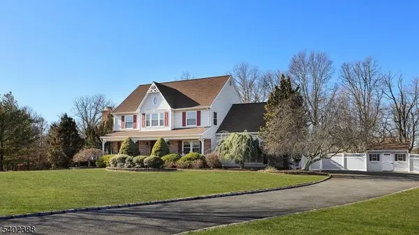 8 Bronson Way, Montgomery Twp., NJ 08558
