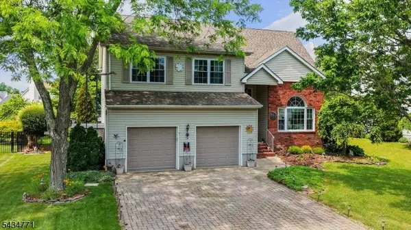 9 Lane Rd, Hillsborough Twp., NJ 08844