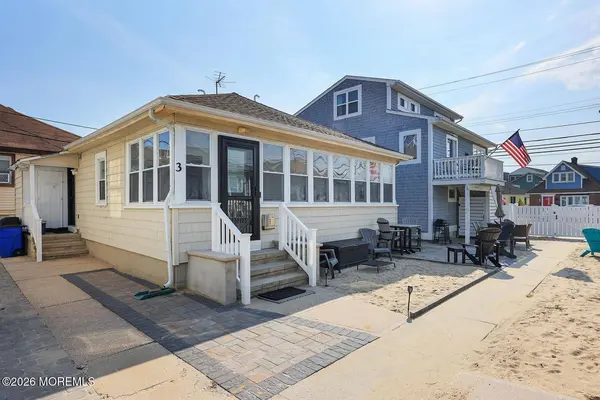3 Hayes Court, Point Pleasant Beach, NJ 08742