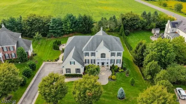 26 Drost Ln, Hillsborough Twp., NJ 08844
