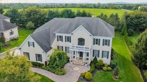 26 Drost Ln, Hillsborough Twp., NJ 08844