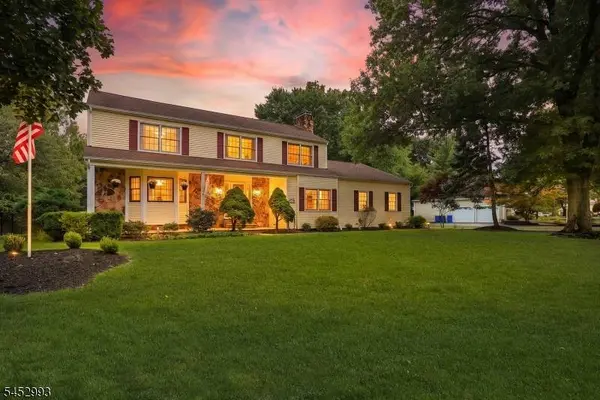 3 Ivy Ln
