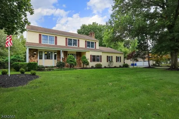 3 Ivy Ln, Hillsborough Twp., NJ 08844