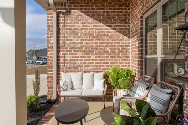 107 Brook Hollow Court, Kathleen, GA 31047