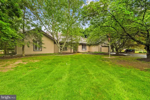 432 BROWNING LN, Cherry Hill, NJ 08003