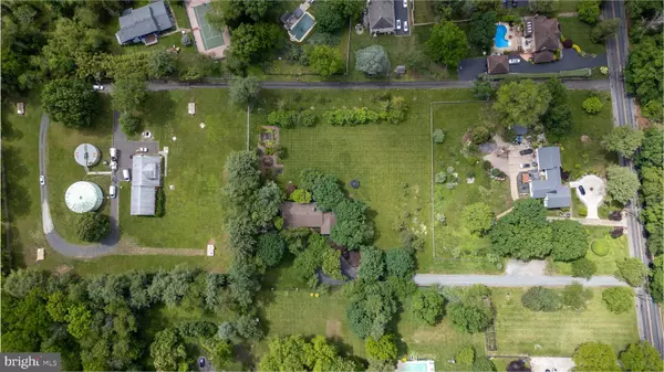 432 BROWNING LN, Cherry Hill, NJ 08003