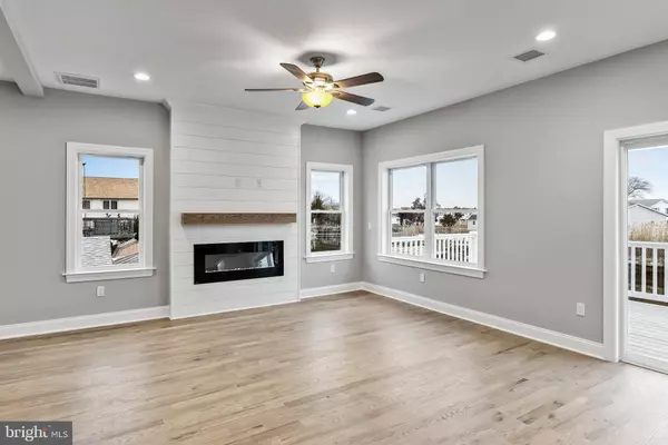 42 W. MOHAWK DRIVE, Little Egg Harbor Twp, NJ 08087