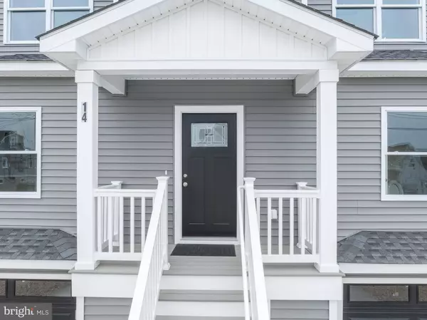 14 W BOAT DR, Little Egg Harbor Twp, NJ 08087