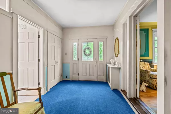 11 S CENTRAL AVE, Stratford, NJ 08084