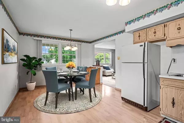 1321 STEWART AVE, Blackwood, NJ 08012