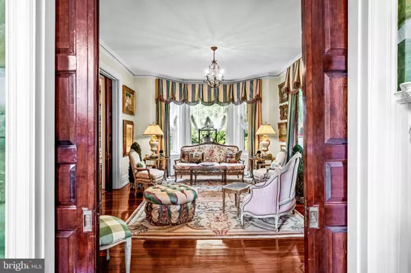 500 CHESTER AVE, Moorestown, NJ 08057