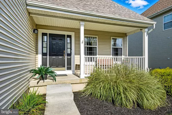 21 HILLSIDE LN, Mount Laurel, NJ 08054