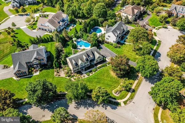 7 WHITE TAIL CT, Moorestown, NJ 08057