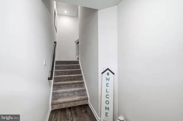 22 CARDINAL WAY, Mount Laurel, NJ 08054