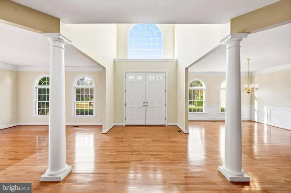 950 BORTONS LANDING RD, Moorestown, NJ 08057