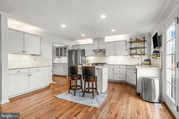 221 NATHAN DR, Cinnaminson, NJ 08077