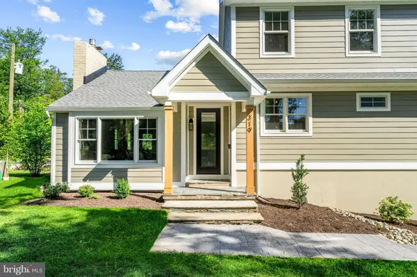 319 E CENTRAL AVE, Moorestown, NJ 08057