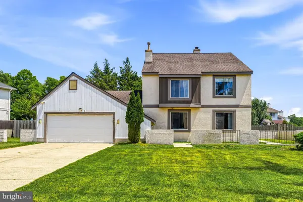 14 COUNTRY WALK, Cherry Hill, NJ 08003