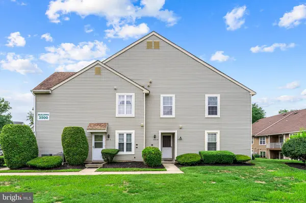 3520-B NEILS CT, Mount Laurel, NJ 08054