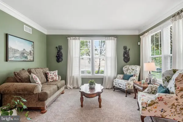 18 SHAMROCK RD, Lumberton, NJ 08048