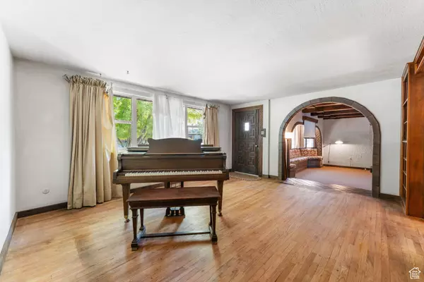 1002 S GRANDVIEW RD W, Brigham City, UT 84302