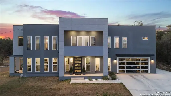 714 Misty Water Ln, San Antonio, TX 78260