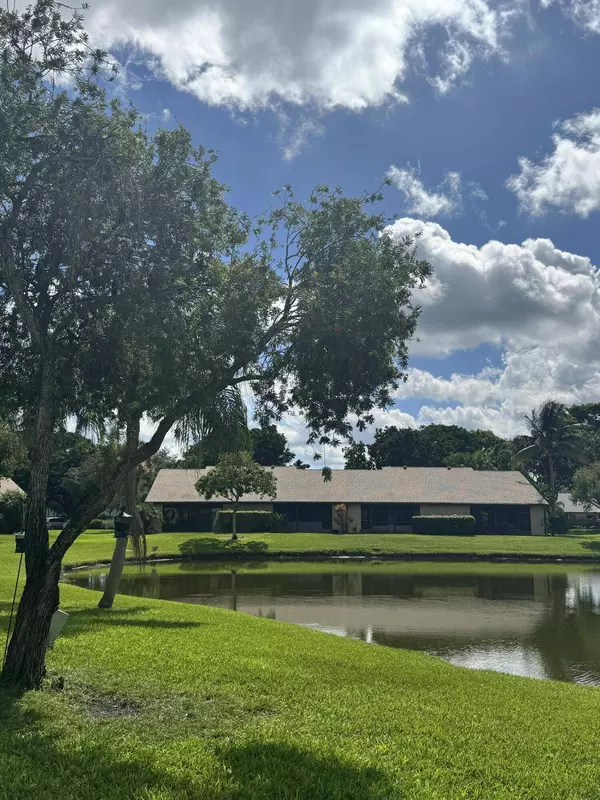 8393 E Boca Glades BLVD, Boca Raton, FL 33434