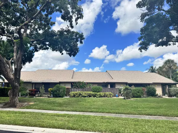 8393 E Boca Glades BLVD, Boca Raton, FL 33434