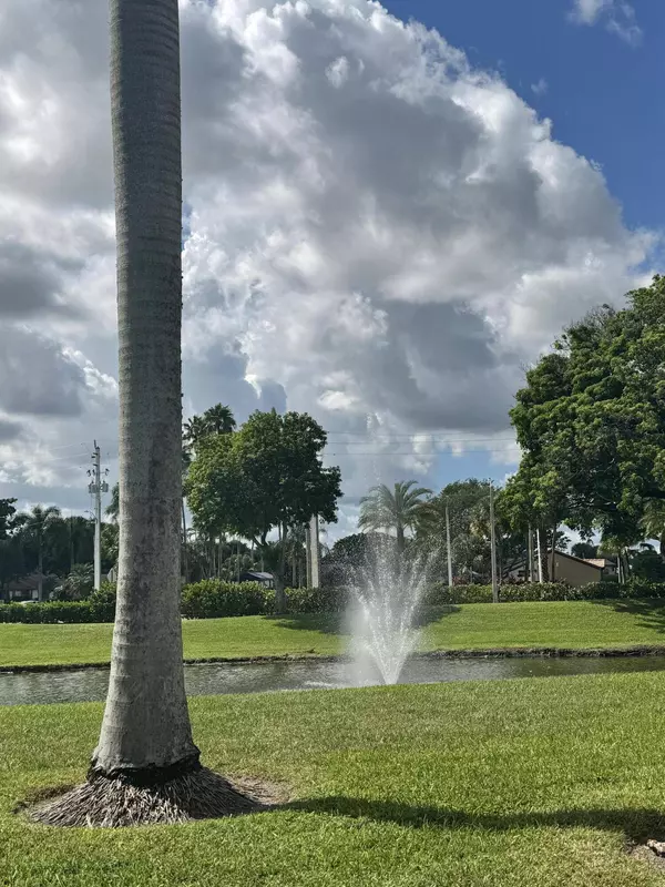 8393 E Boca Glades BLVD, Boca Raton, FL 33434