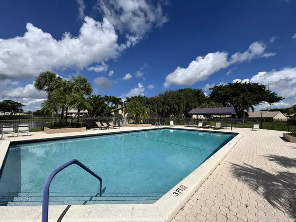 8393 E Boca Glades BLVD, Boca Raton, FL 33434