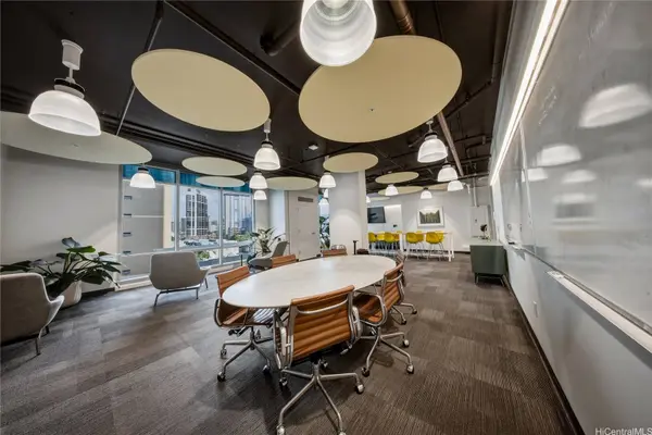 988 Halekauwila ST #1712, Honolulu, HI 96814