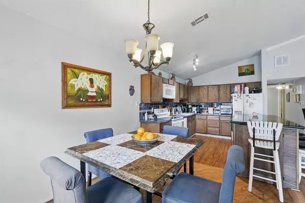 10328 Tamworth Drive, Dallas, TX 75217